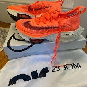 New in box: Nike Air Zoom Alphafly Next% flyknit